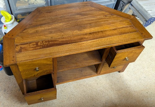 Solid dark wood - wood, corner
